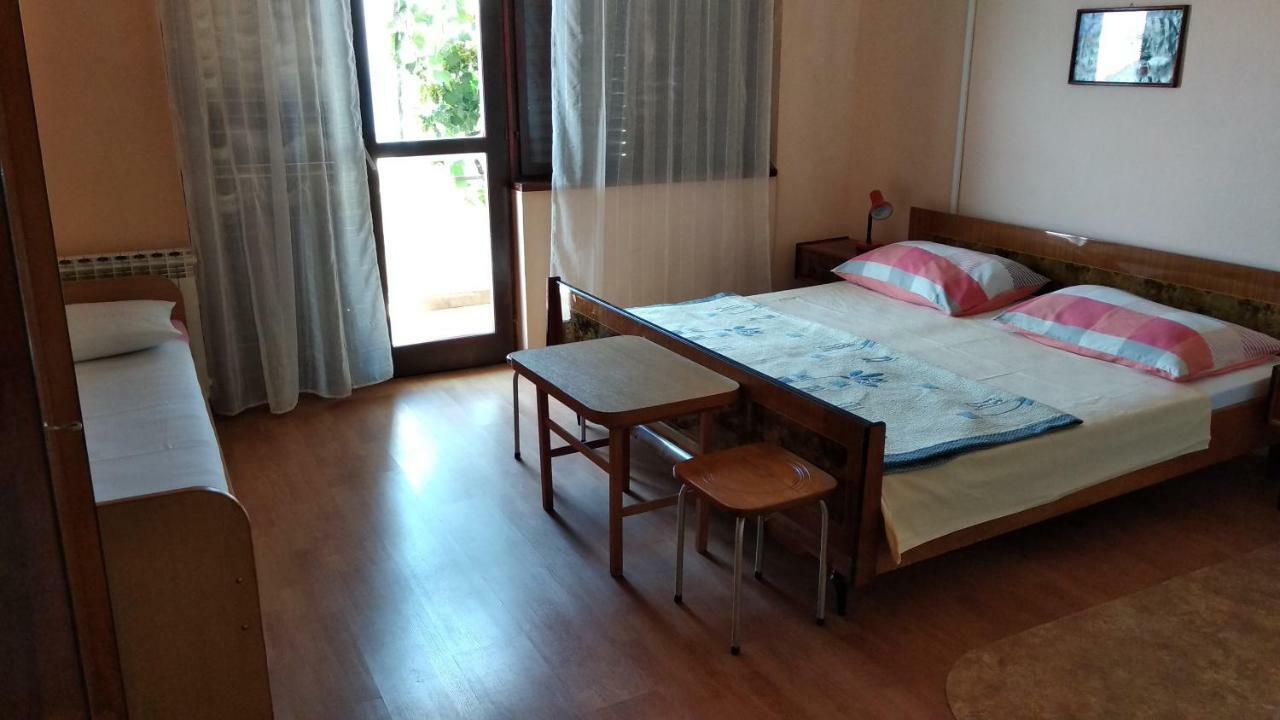 Apartment Ivo Veliko Brdo Makarská Exteriér fotografie
